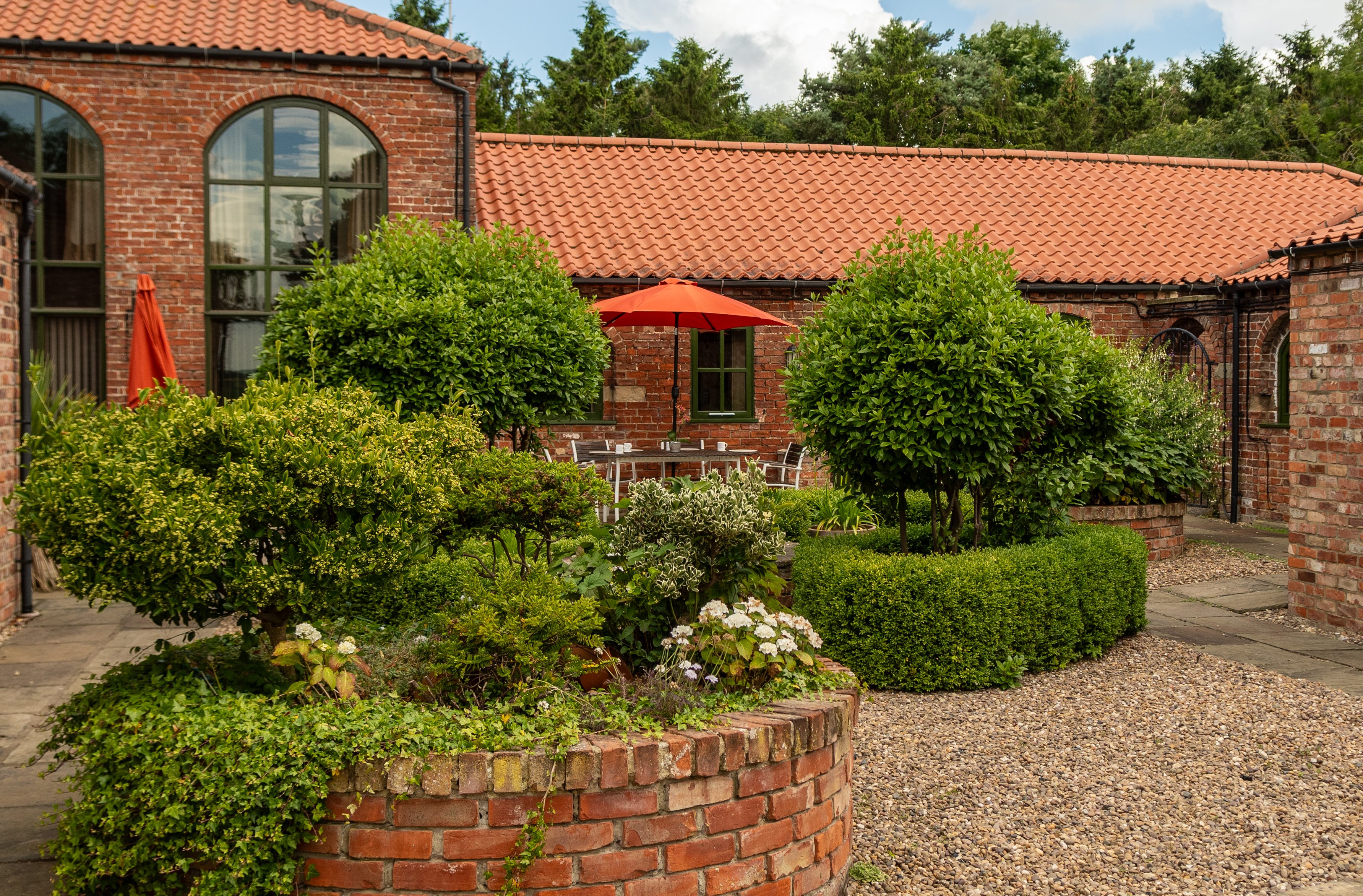 low maintenance planting for business in Lincoln